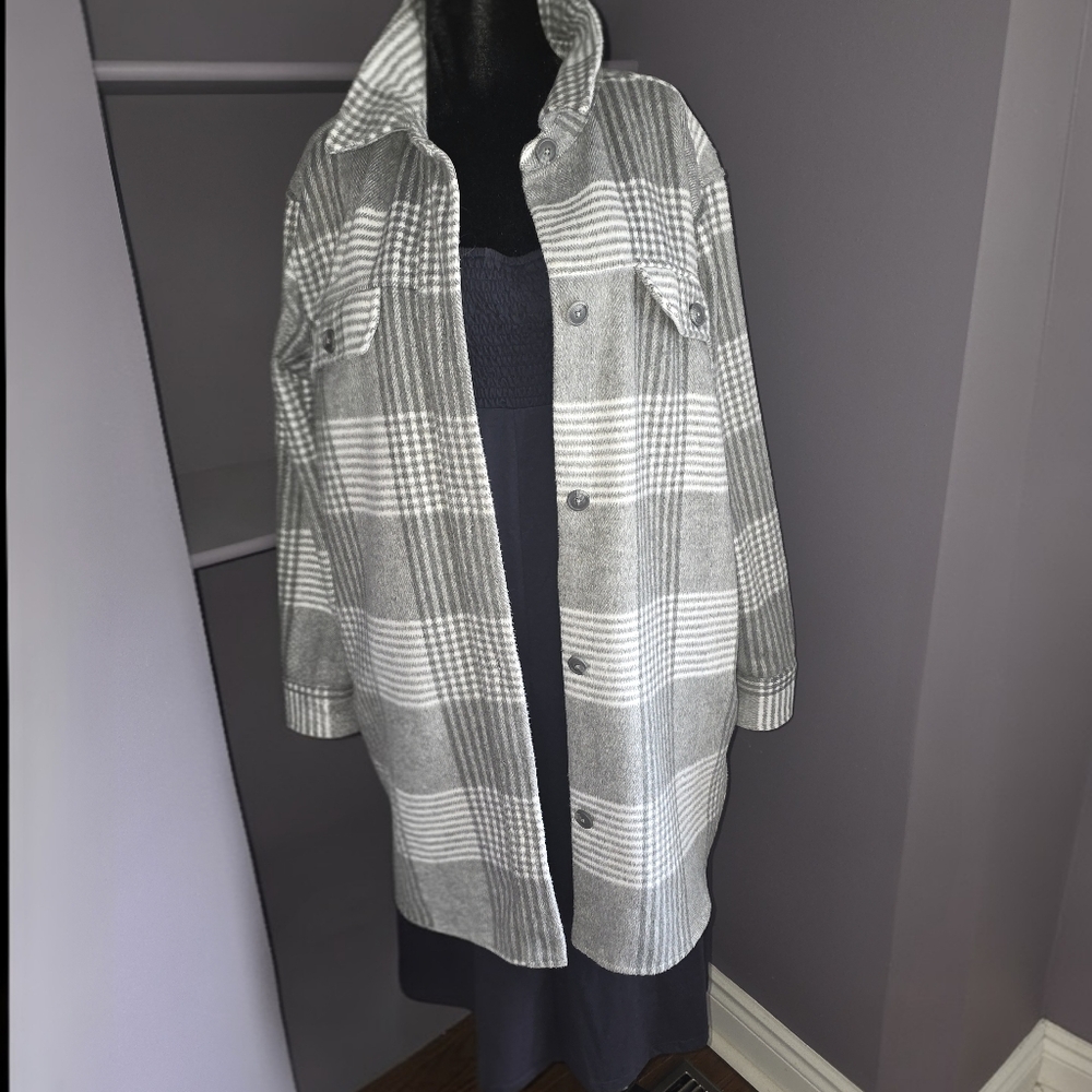 Denver Hayes Gray and White Utility Jacket Relaxed Fit